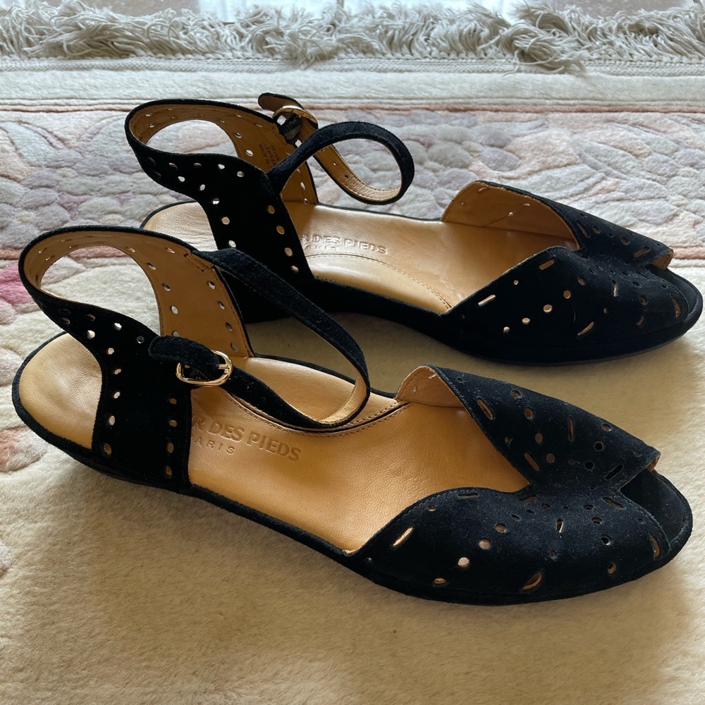 L’Amor Des Pieds Wedge Sandals